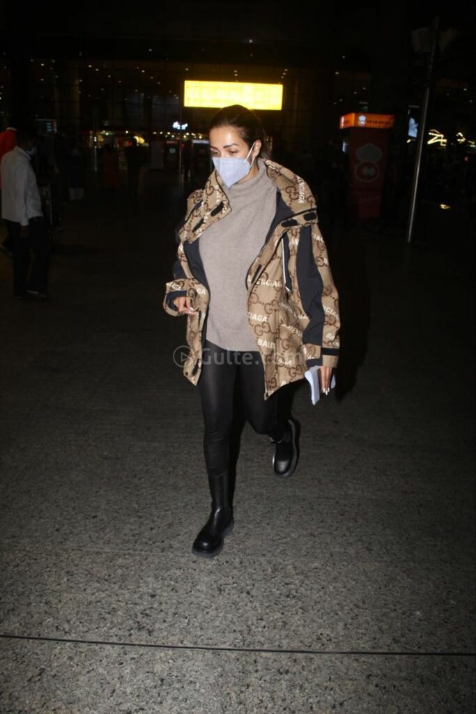 Kareena Rocks In Tracksuit; Malaika Slays In A Luxury Fur Coat