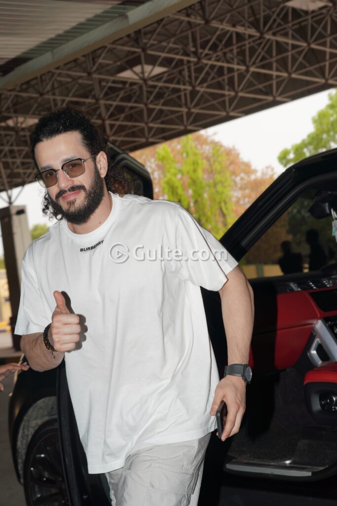 Akhil AKkineni Is Off To Vizag; Papped At the Airport