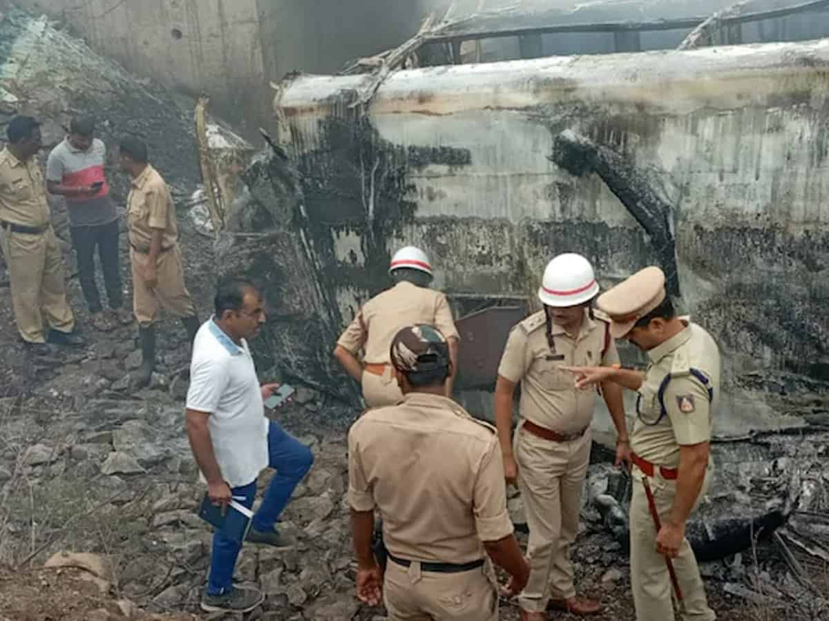 Hyd-Goa Bus Catches Fire: 7 Died!