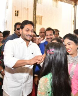 Pics: CM Jagan At Ali’s Daughter Reception