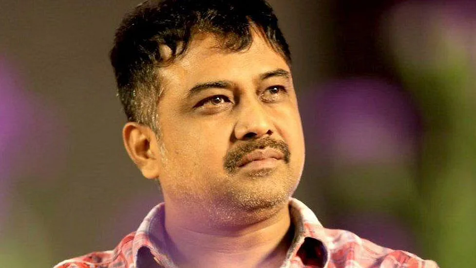 Director Lingusamy Warns Consequences For Tollywood - Political News