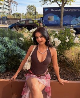 Pics: Riddhi Kumar Looks Sexy In Butterfly Glam